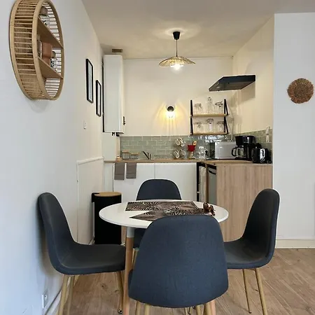 Les Carmelites : A 5 Min A Pied De La Gare Apartment Poitiers