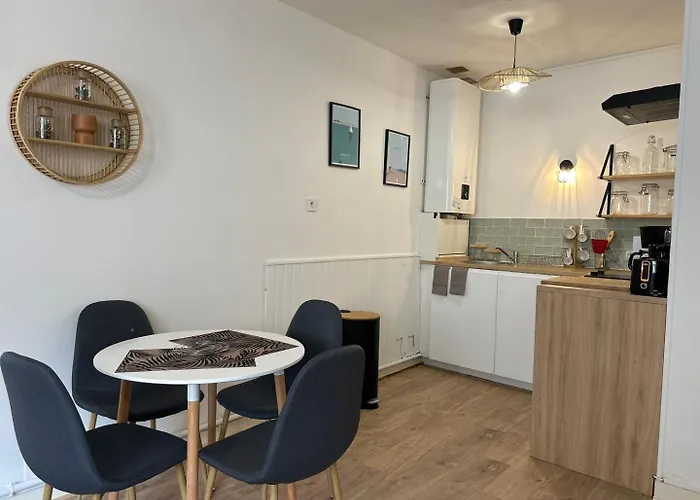 Les Carmélites : à 5 Min à Pied De La Gare Poitiers